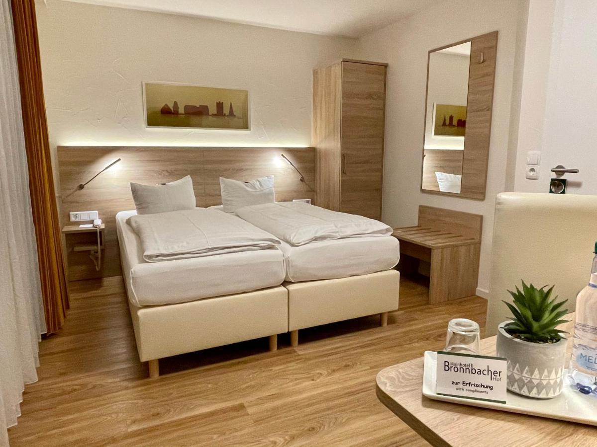Hotel Bronnbacher Hof Wertheim Esterno foto