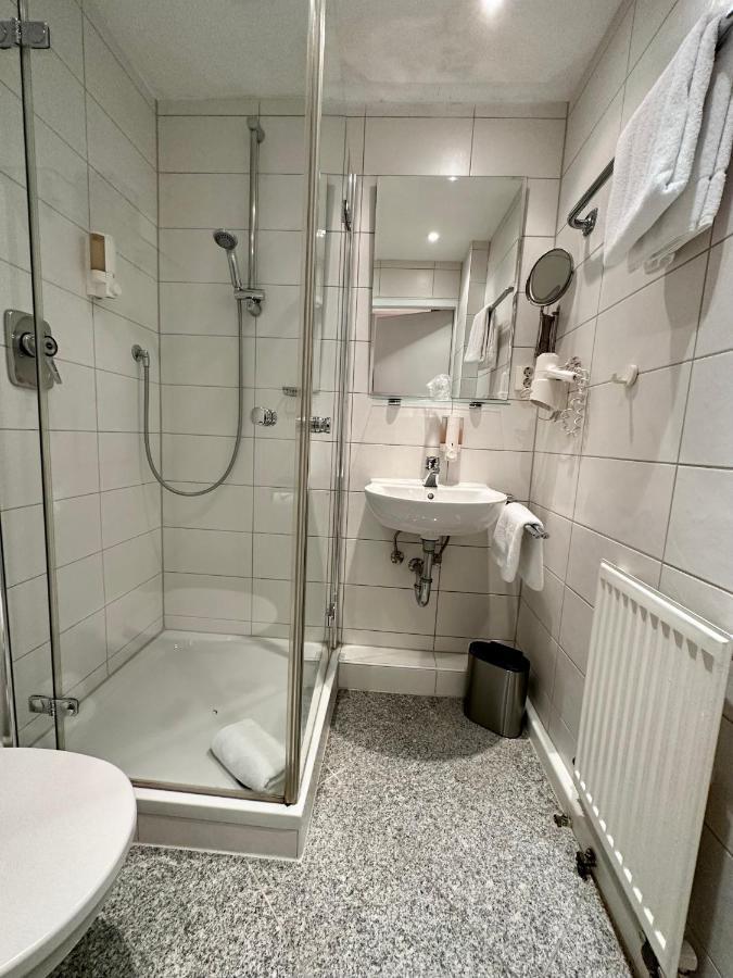 Hotel Bronnbacher Hof Wertheim Esterno foto