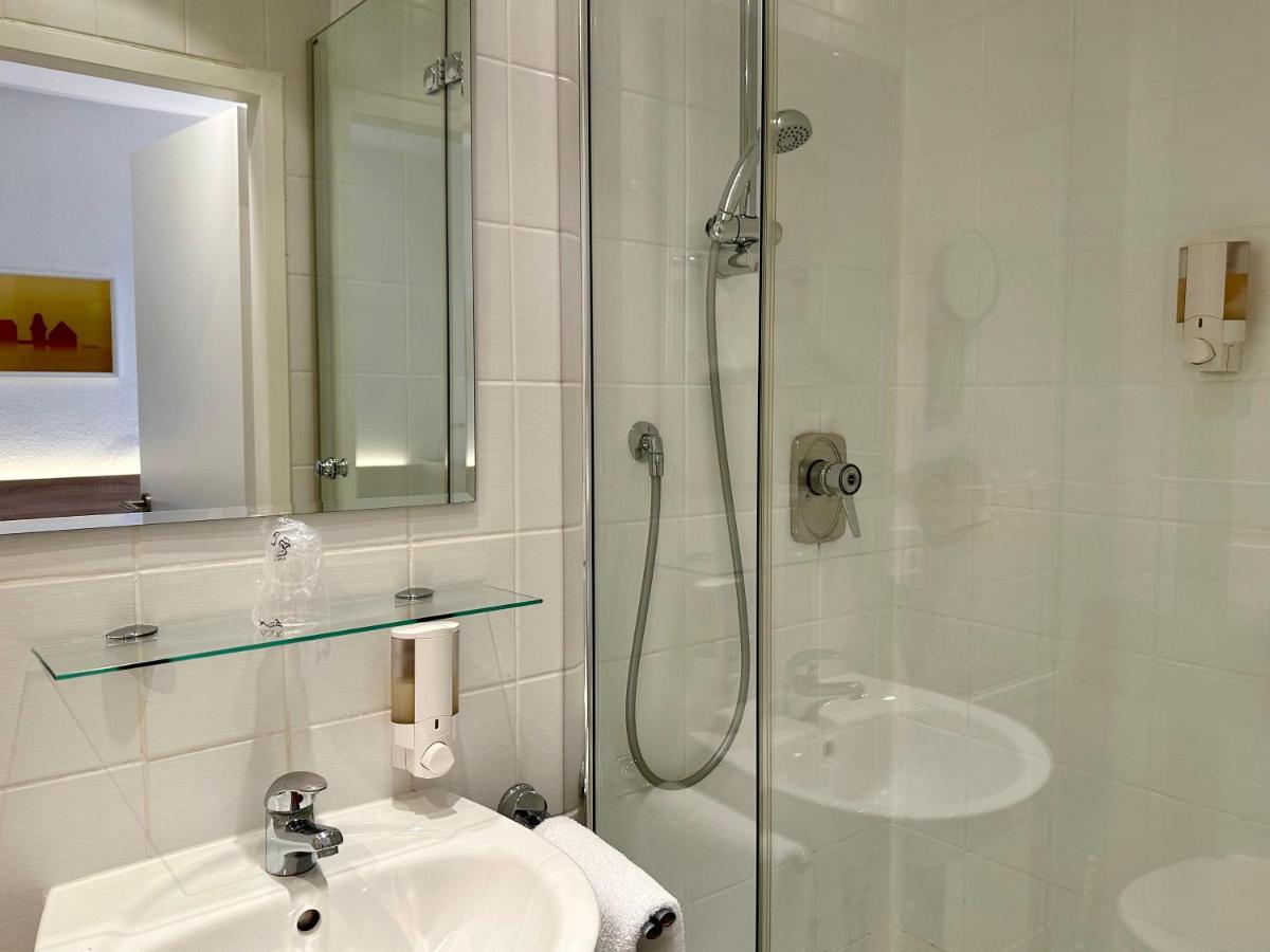 Hotel Bronnbacher Hof Wertheim Esterno foto