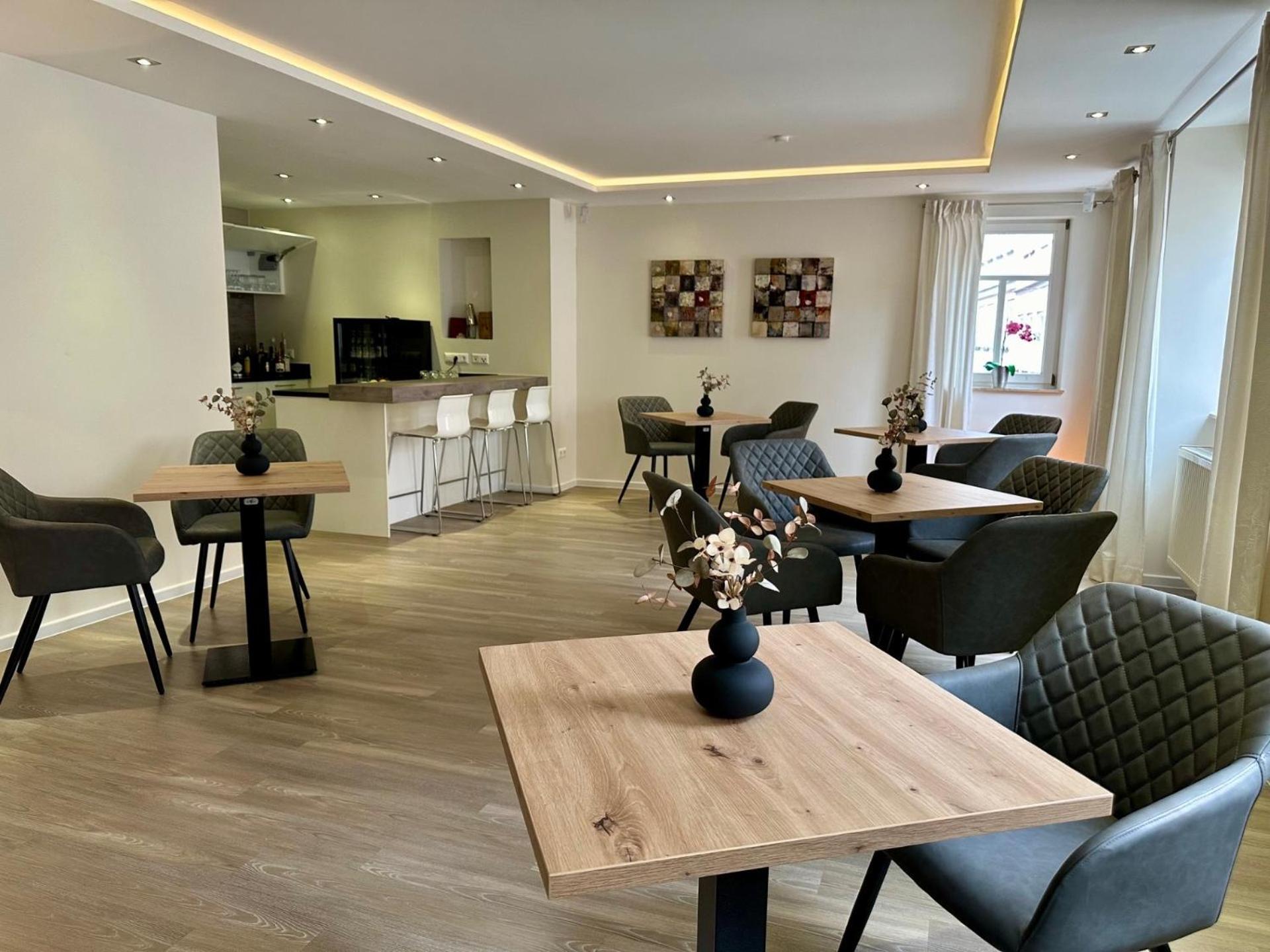 Hotel Bronnbacher Hof Wertheim Esterno foto